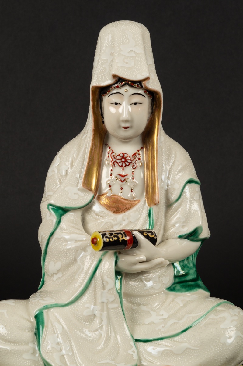 Kannon Bosatsu, Kutani, Japon, ère Meiji (1868-1912). -photo-1