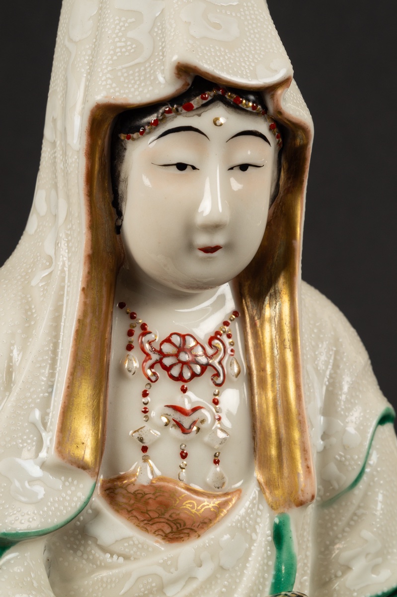 Kannon Bosatsu, Kutani, Japon, ère Meiji (1868-1912). -photo-4