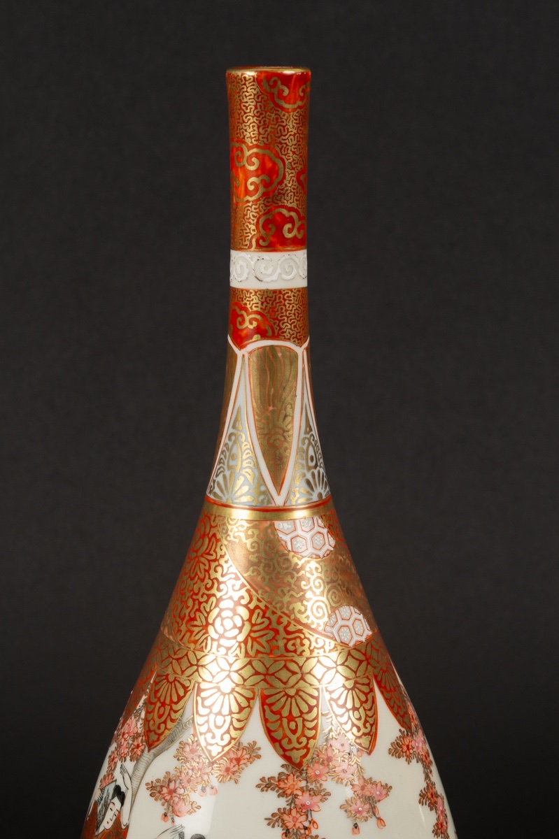 Vase With Dancers, Wataya Heibei, Kutani, Japan, Meiji Period (1868-1912). -photo-1