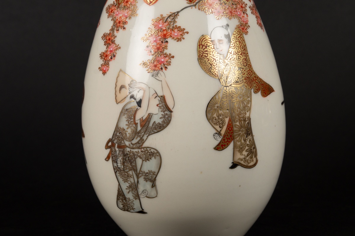 Vase With Dancers, Wataya Heibei, Kutani, Japan, Meiji Period (1868-1912). -photo-5