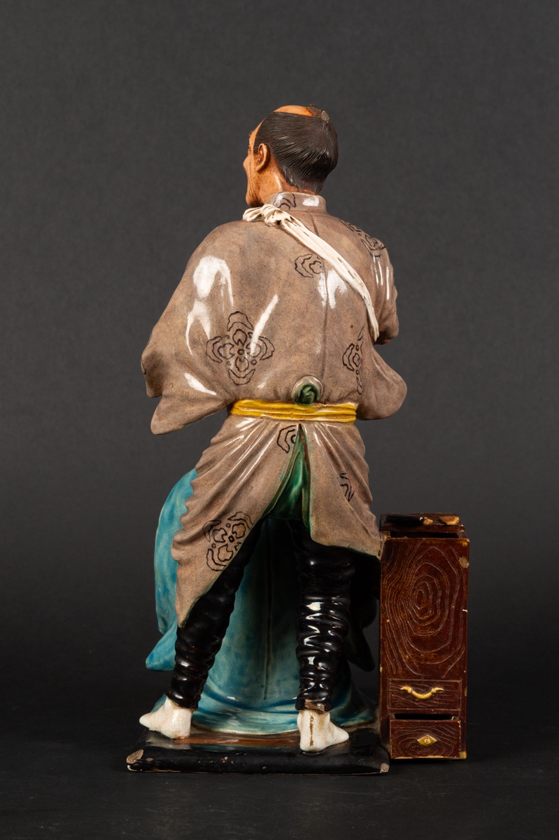 Le coiffeur et son client, Japon, ère Meiji, fin du XIXe siècle.  -photo-4