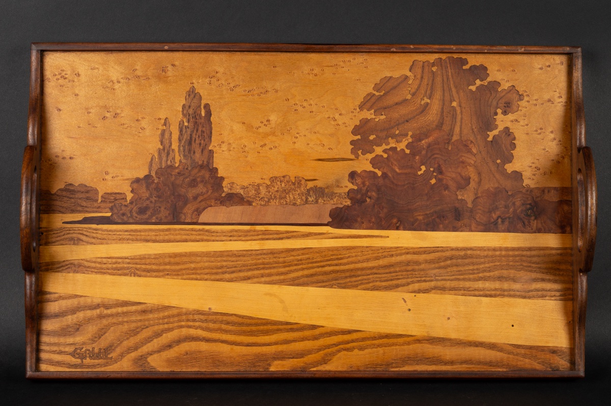 Plateau avec paysage, Émile Gallé, Art nouveau, France, Nancy, début du XXe siècle.  -photo-3
