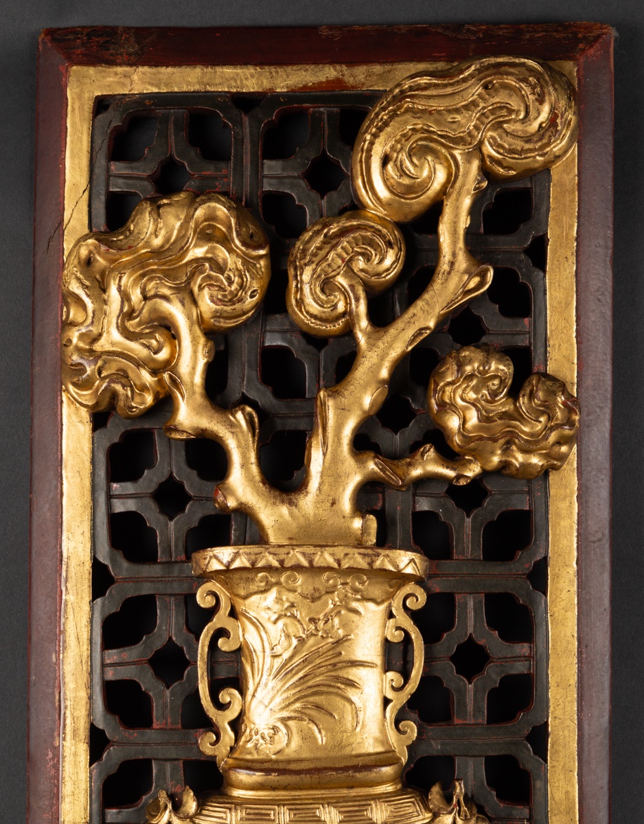 Bas-relief, bois doré, Chine, dynastie Qing, XIXe siècle  -photo-1