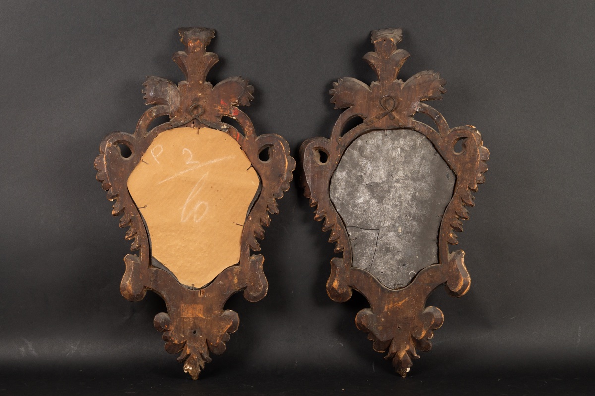 Paire de miroirs, bois peint et argenté, Italie, XVIIIe siècle. -photo-7
