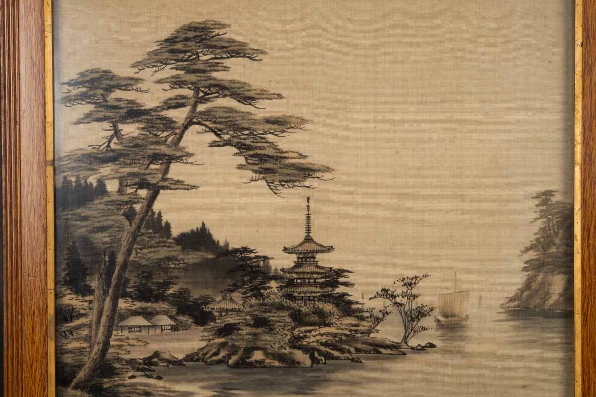 Pagode sur une île, broderie Yuzen Birodo, Japon, ère Meiji (1868-1912).  -photo-3