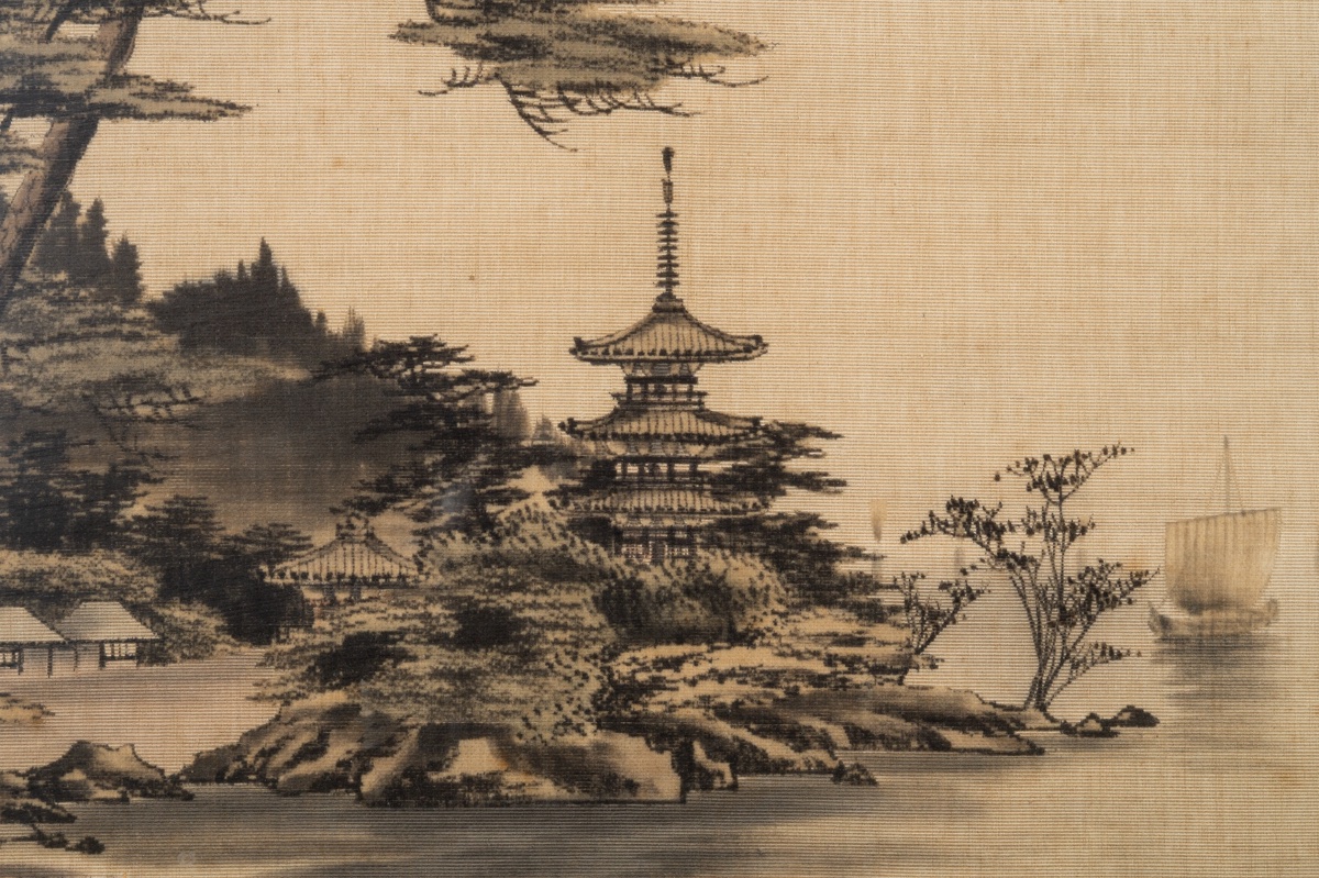 Pagode sur une île, broderie Yuzen Birodo, Japon, ère Meiji (1868-1912).  -photo-1