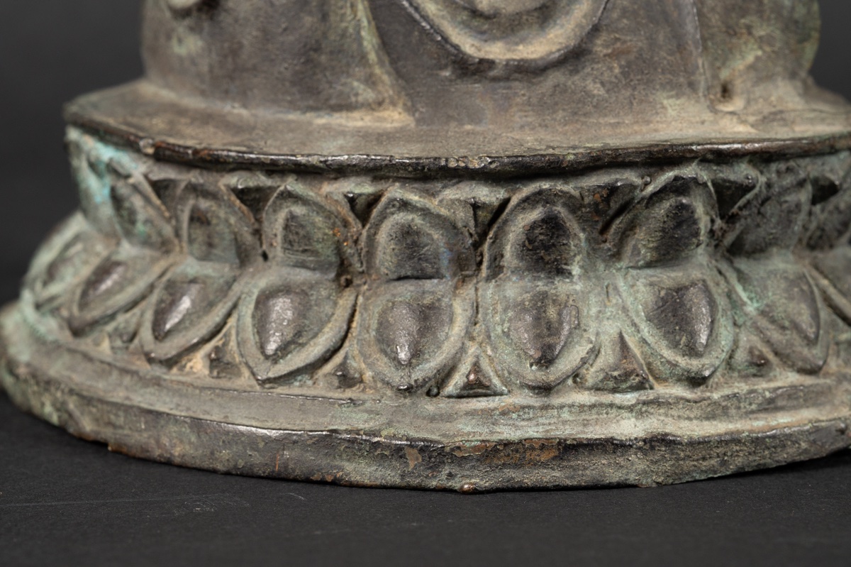 Guanyin, Bronze, China, Qing Dynasty (1644-1912).  -photo-7