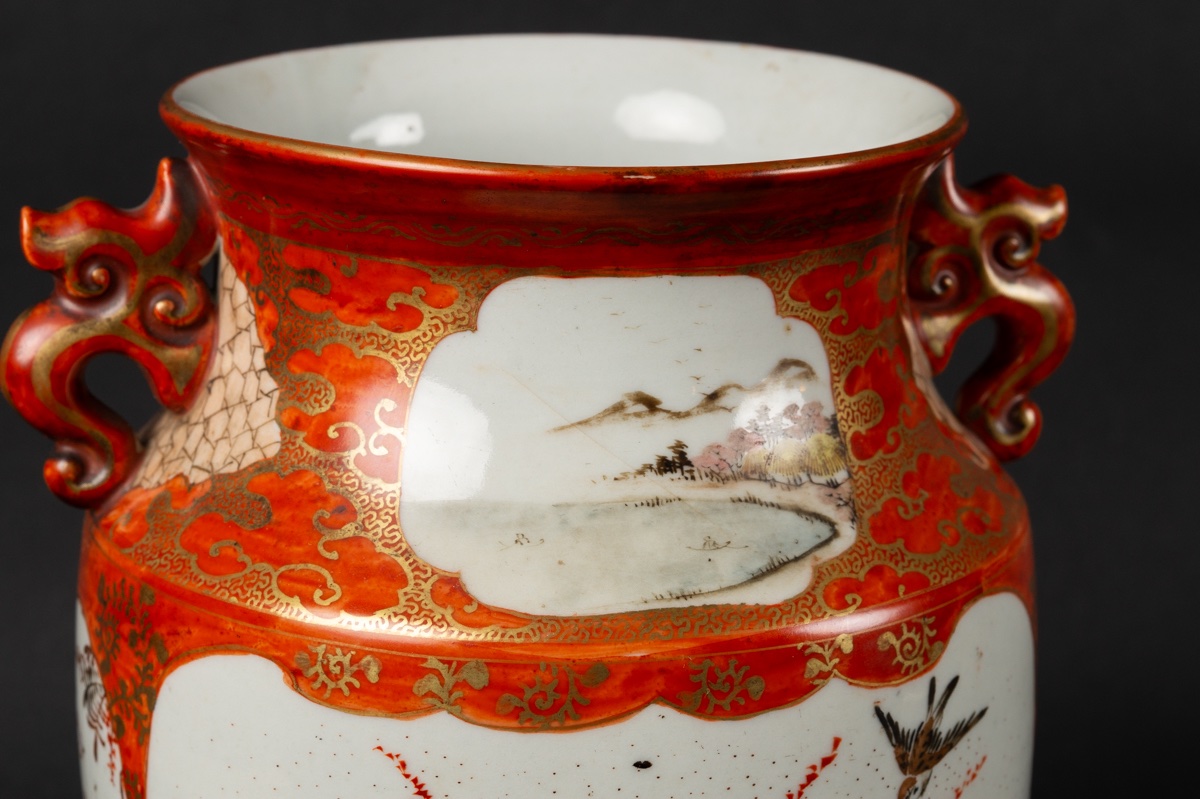 Vase With Women, Signed, Kutani, Japan, Meiji Period (1868-1912). -photo-8