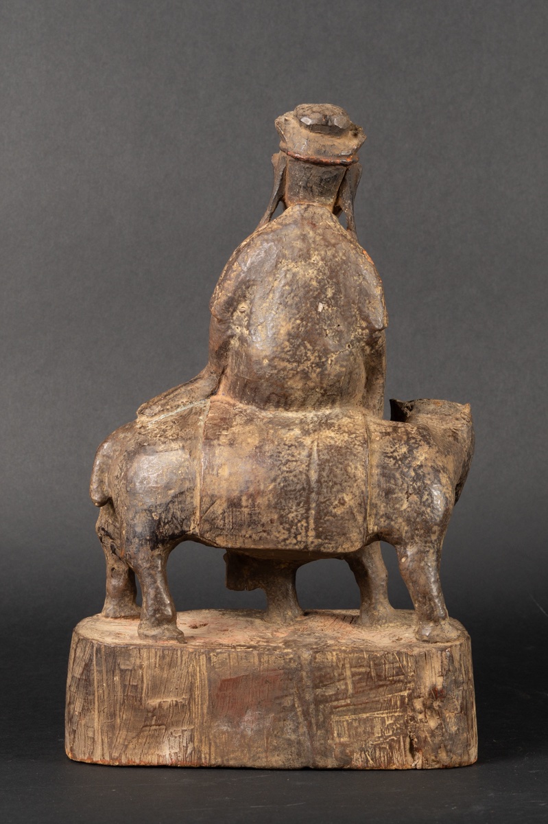 Bodhisattva On A Cow, China, Qing Dynasty, 18th-19th Century -photo-4