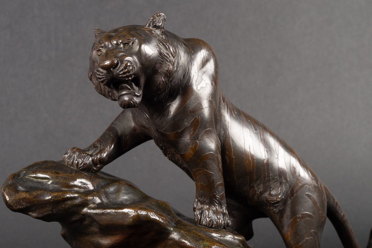 Tiger And Bear, Bronze, Japan, Meiji Era (1868-1912).  -photo-2