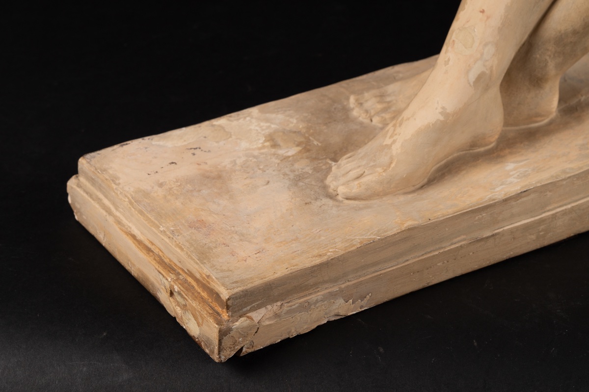 Jeune fille assise, Amadeo Gennarelli (1881–1943), Art déco, France, années 1920–1930. -photo-5