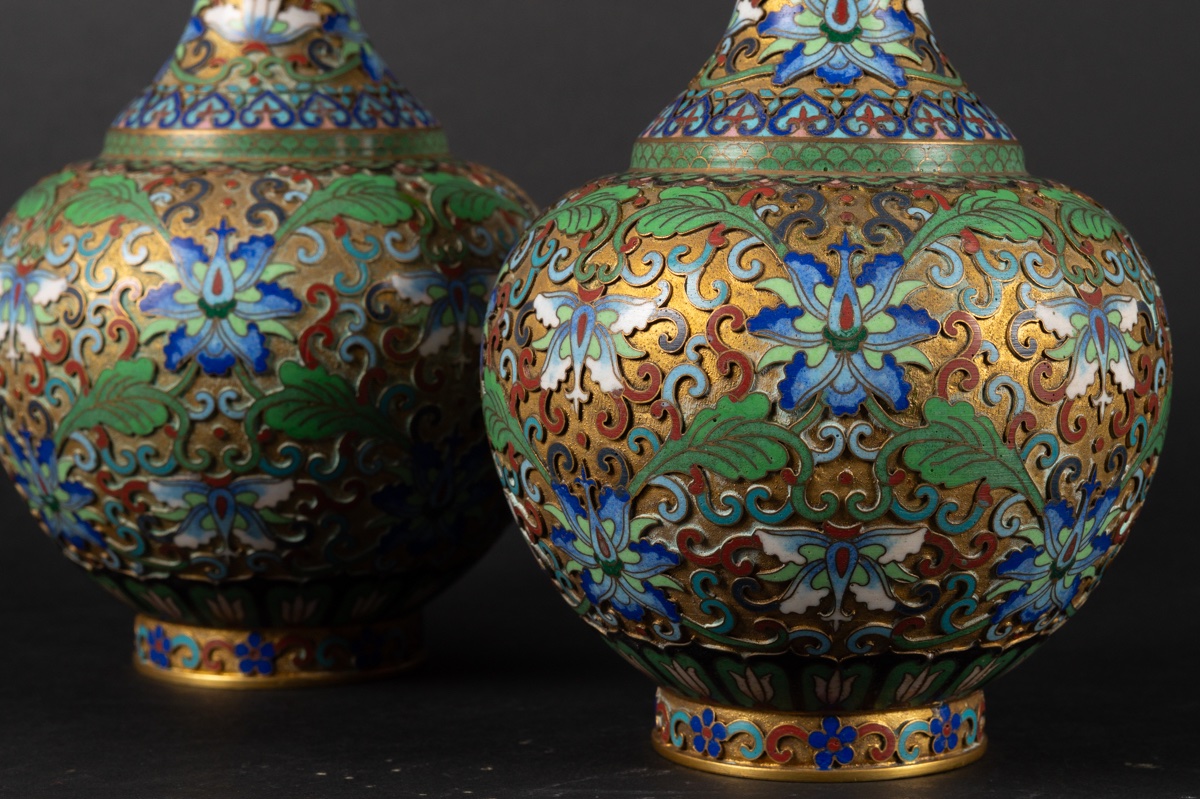 Pair Of Vases, Cloisonné, China, Early 20th Century.-photo-2