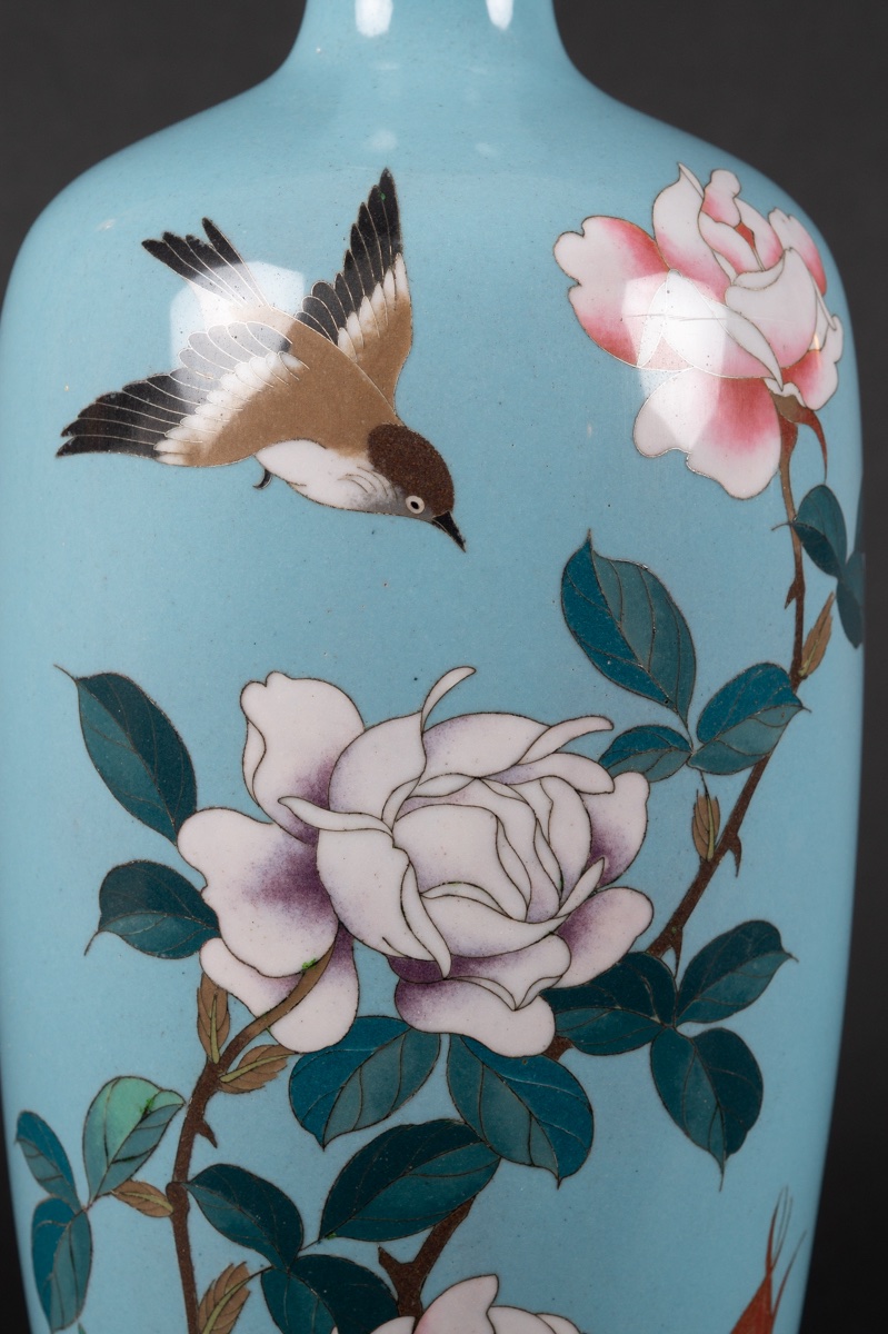 Vase With Roses, Cloisonné, Japan, Meiji / Taisho Period, Early 20th Century-photo-1