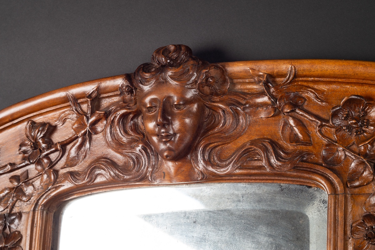 Carved Walnut Mirror, Lyon, Cl. Marotte, Art Nouveau, Circa 1900