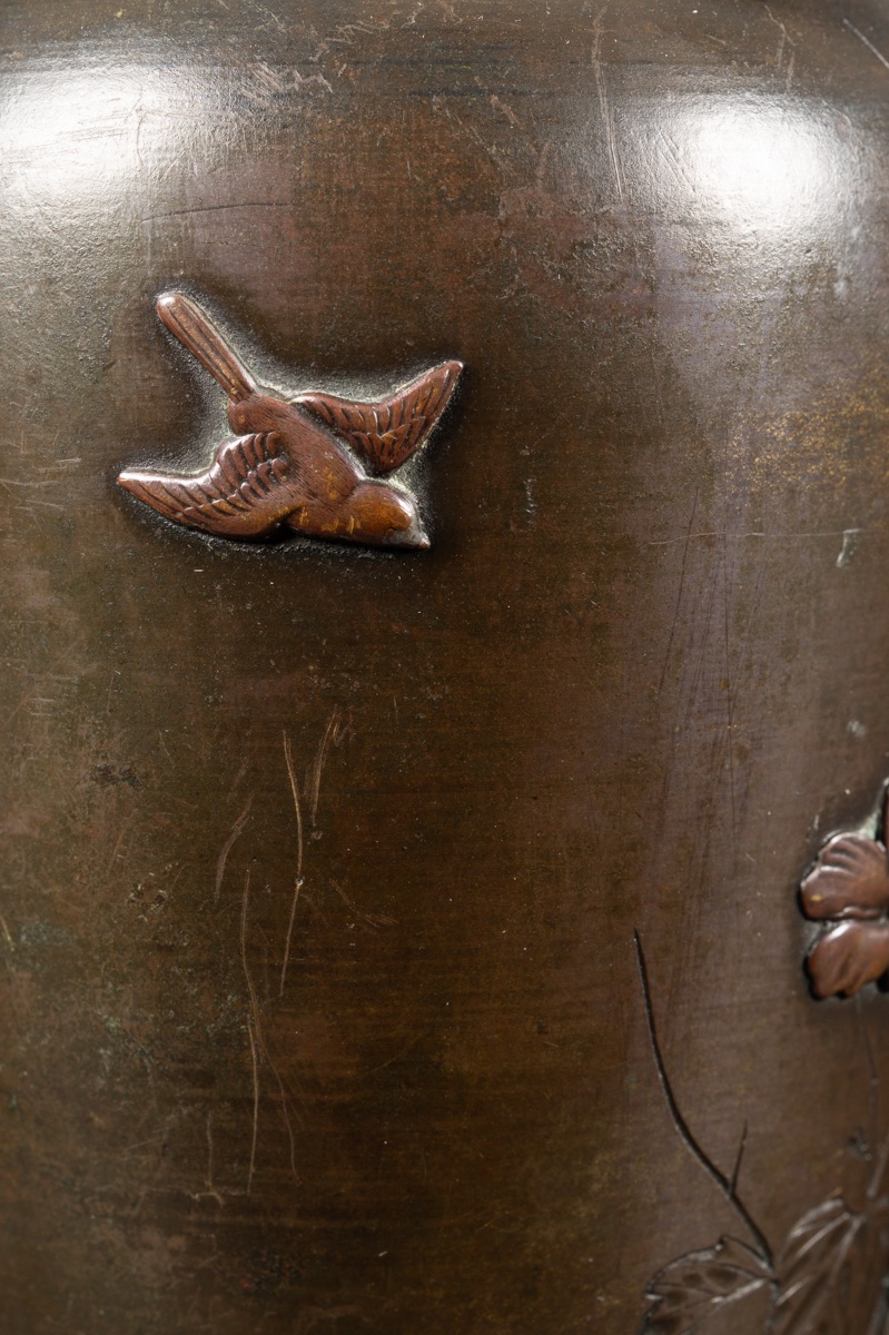 Vase avec oiseaux et fleurs, bronze, Japon, époque Meiji (1868-1912). -photo-5