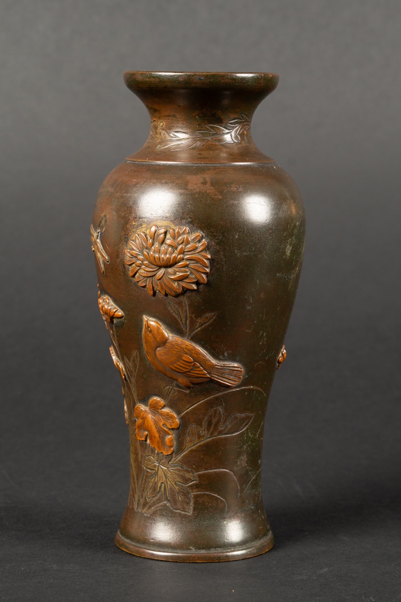Vase avec libellule, bronze et cuivre, Japon, ère Meiji (1868-1912).  -photo-2