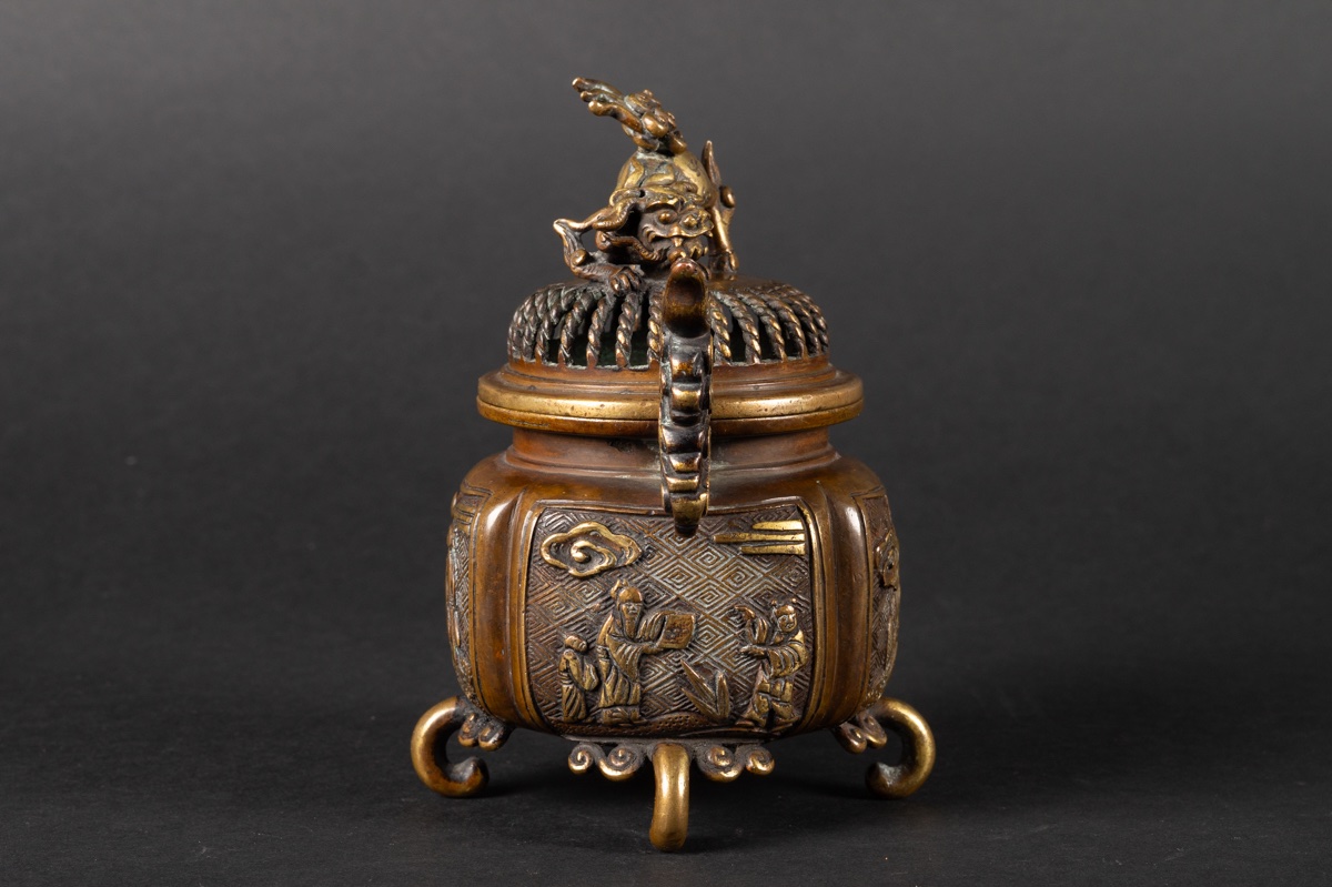Brûle-parfum avec chien Foo, signature Xuande, Chine, dynastie Qing, XIXe siècle.  -photo-4