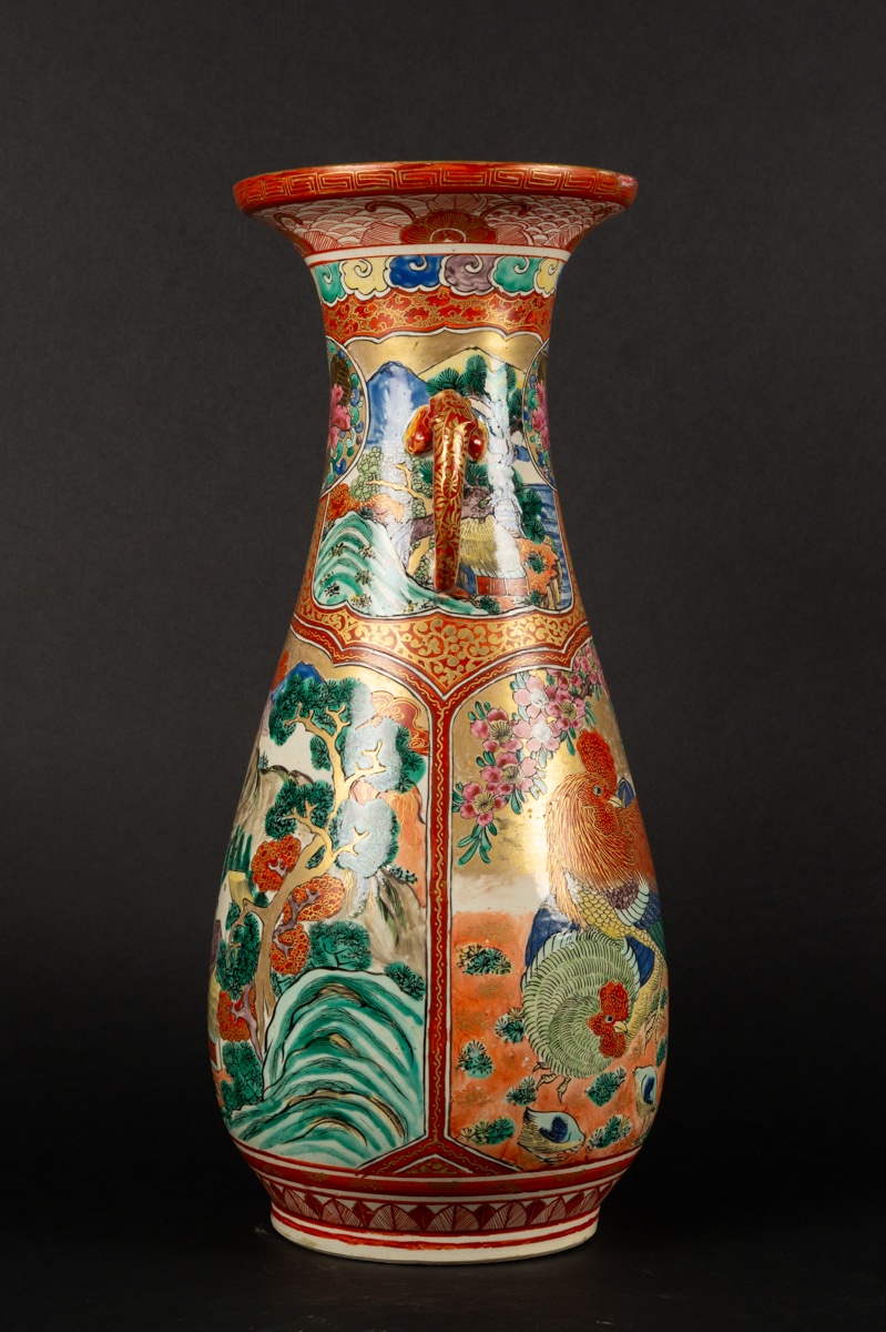 Vase With Hen And Rooster, Signed, Kutani, Japan, Meiji Period (1868-1912).  -photo-2