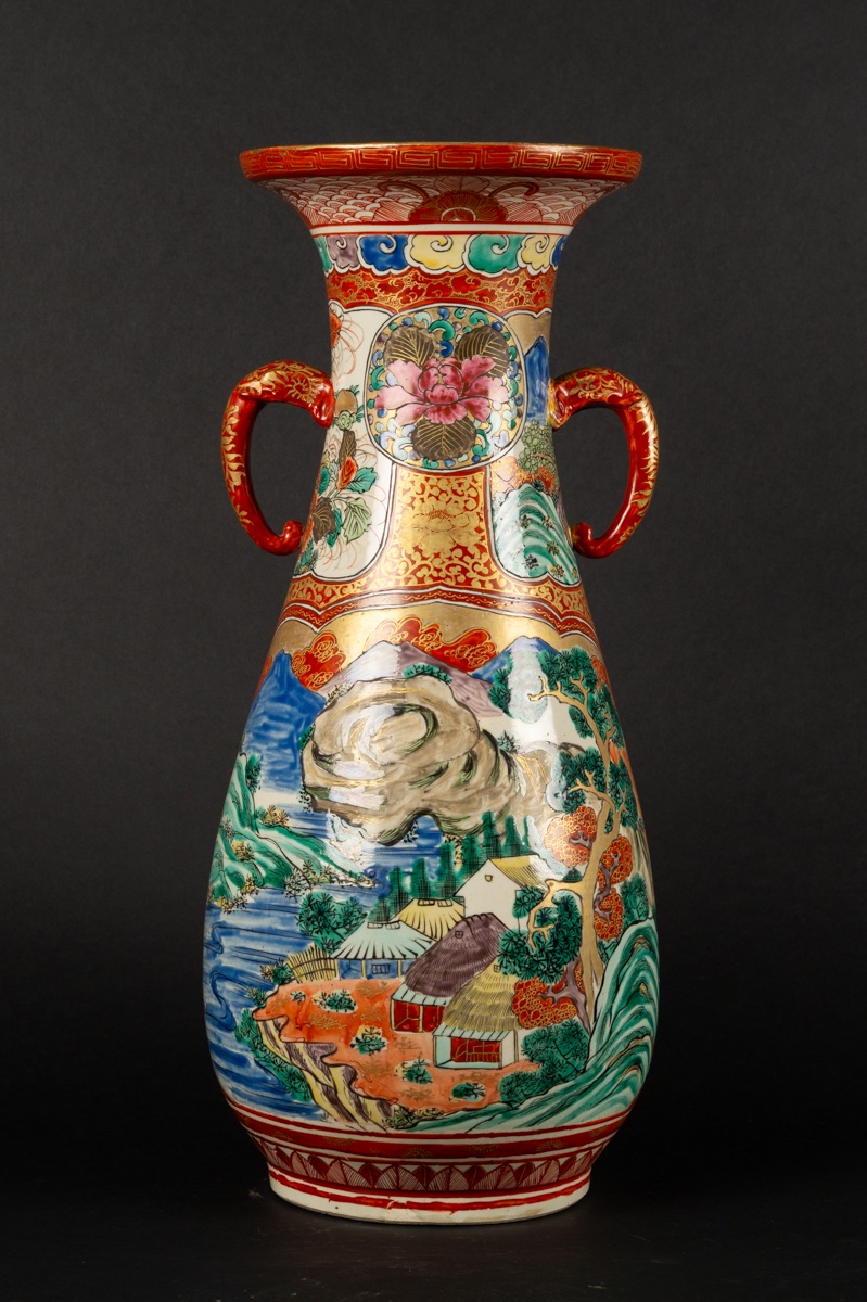 Vase With Hen And Rooster, Signed, Kutani, Japan, Meiji Period (1868-1912).  -photo-3