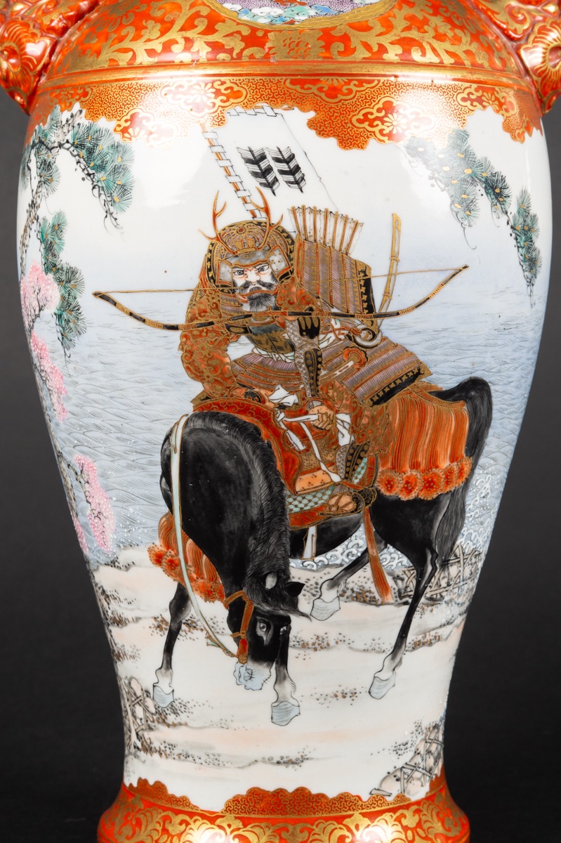 Vase avec samouraïs, Setsuzan, Kutani, Japon, époque Meiji (1868-1912). -photo-1