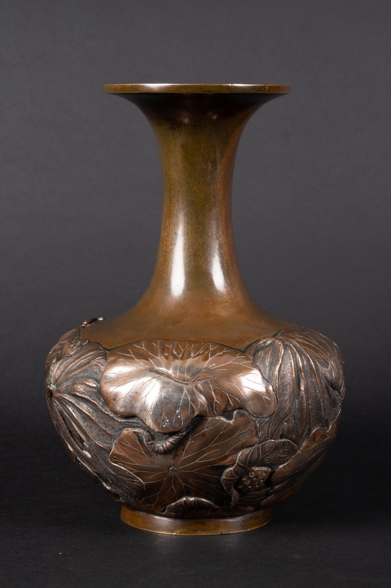 Vase With Lotus Flowers, Bizan, Silver-plated Bronze, Japan, Meiji Era (1868–1912). -photo-2