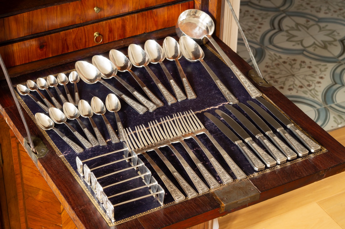 6-person Silver Cutlery Set, Vietnam–poland, 1,530 Grams. 