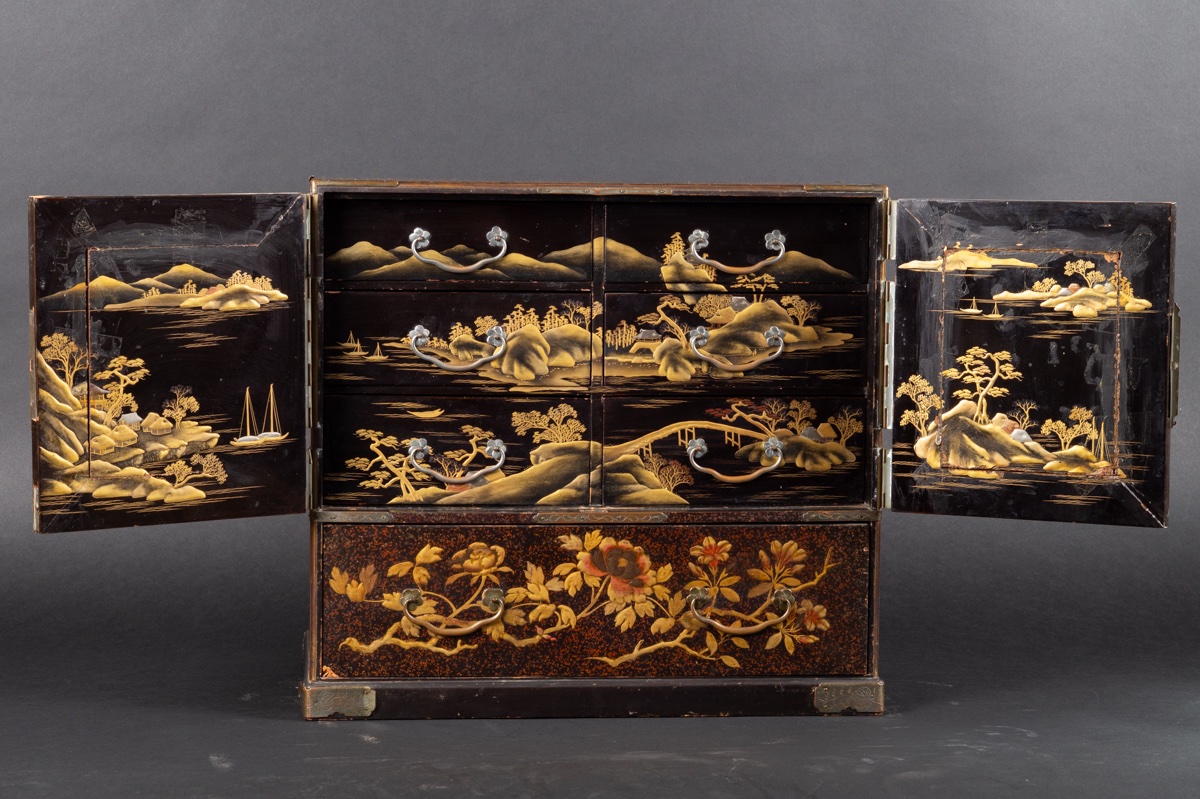 Cabinet, laque maki-e, Japon, ère Meiji (1868-1912) -photo-4