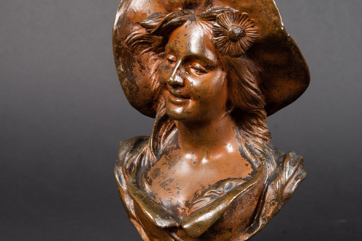 Buste d'Une Jeune Fille Avec Un Chapeau, Victor Leopold Bruyneel, Bronze, 19e/20e Siècle.   