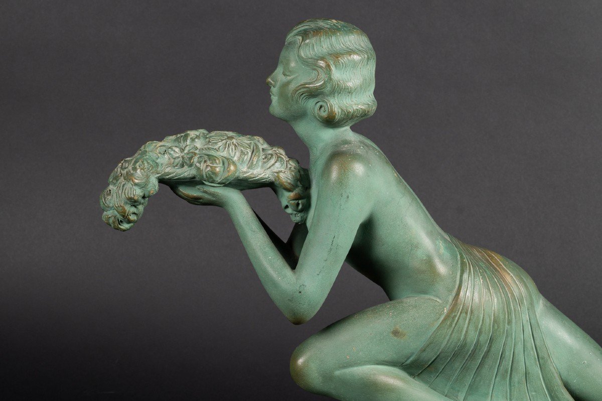 Femme Avec Un Panier De Fleurs, Terre Cuite, Art Déco, Georges Maxim (1885-1940), Années 1920