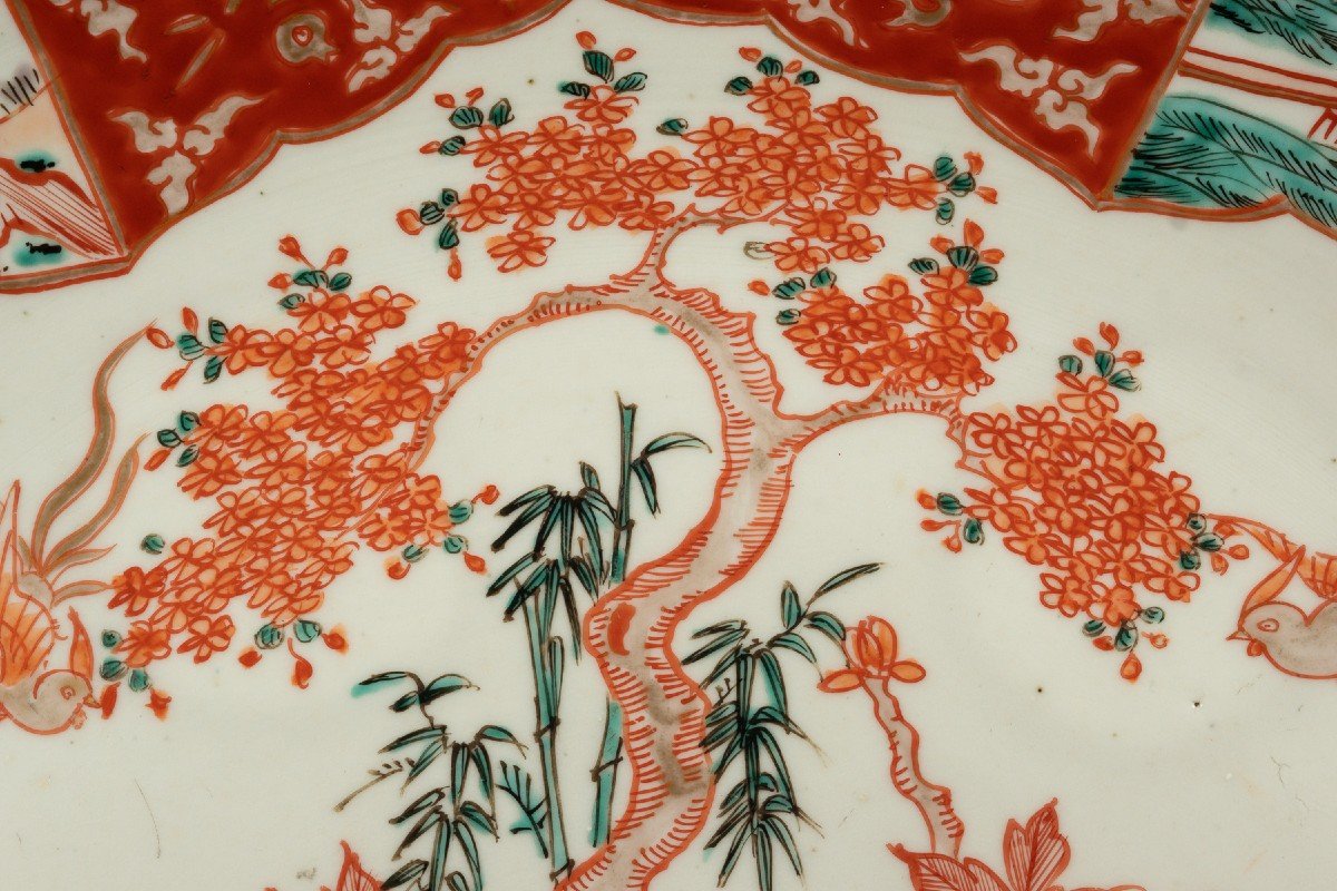 Grand Plat Avec Panier De Fleurs, Japon, Arita, Période Edo, XVIIIe / XIXe Siècle.  -photo-6