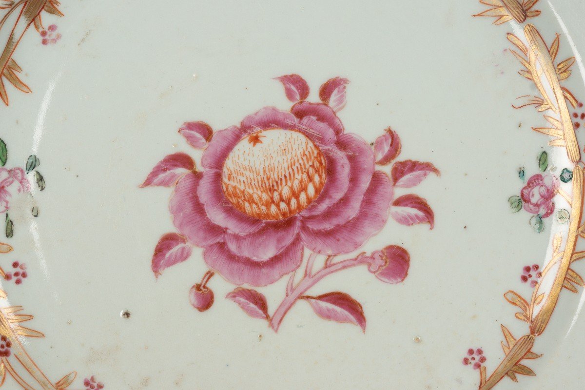Assiette Avec Rose, Chine, Dynastie Qing, Période Qianlong (1735-1796) -photo-3