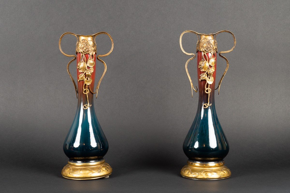 Paire De Vases, Art Nouveau, Céramique Et Bronze Doré, Allemagne ?, Vers 1900. 