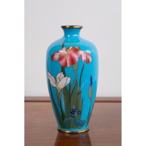 Cloisonne Vase With Irises, Japan, Meiji Era (1868-1912)