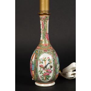 Lampe, Rose Médaillon, Chine, Dynastie Qing, 2e Moitié Du 19e Siècle. 