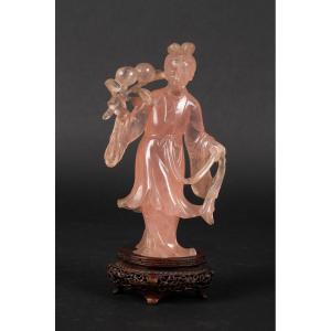 Figure féminine en quartz rose, Chine, dynastie Qing, XIXe-XXe siècle.  