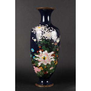 Large Cloisonné Vase With Flowers, Japan, Meiji Period (1868-1912).  