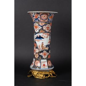 Vase With Gilt Bronze Mounting, Arita - Imari, Japan, 17th - 18th Century.