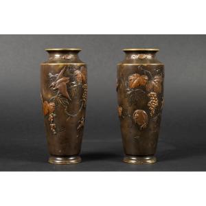 Pair Of Small Vases Depicting Herons, Bronze, Japan, Meiji Era (1868–1912).