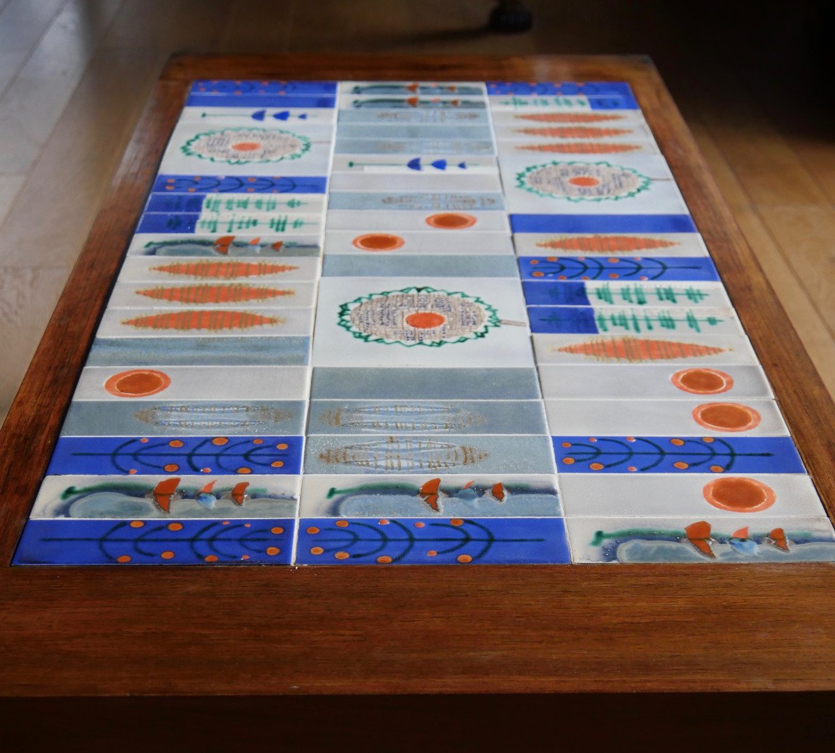 Coffee Table - Vintage Living Room Table-photo-4