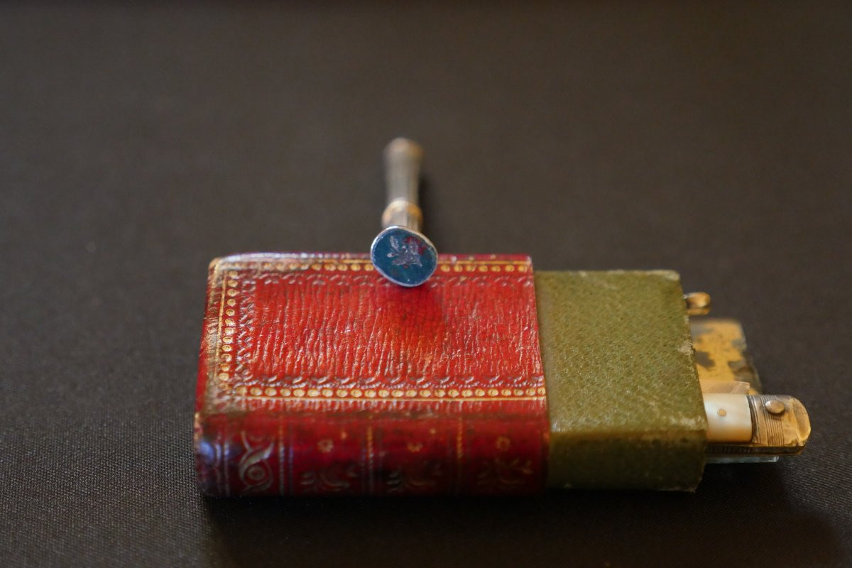 Travel Essential – Historical Souvenir Of Princess Charlotte Of Wales-photo-4