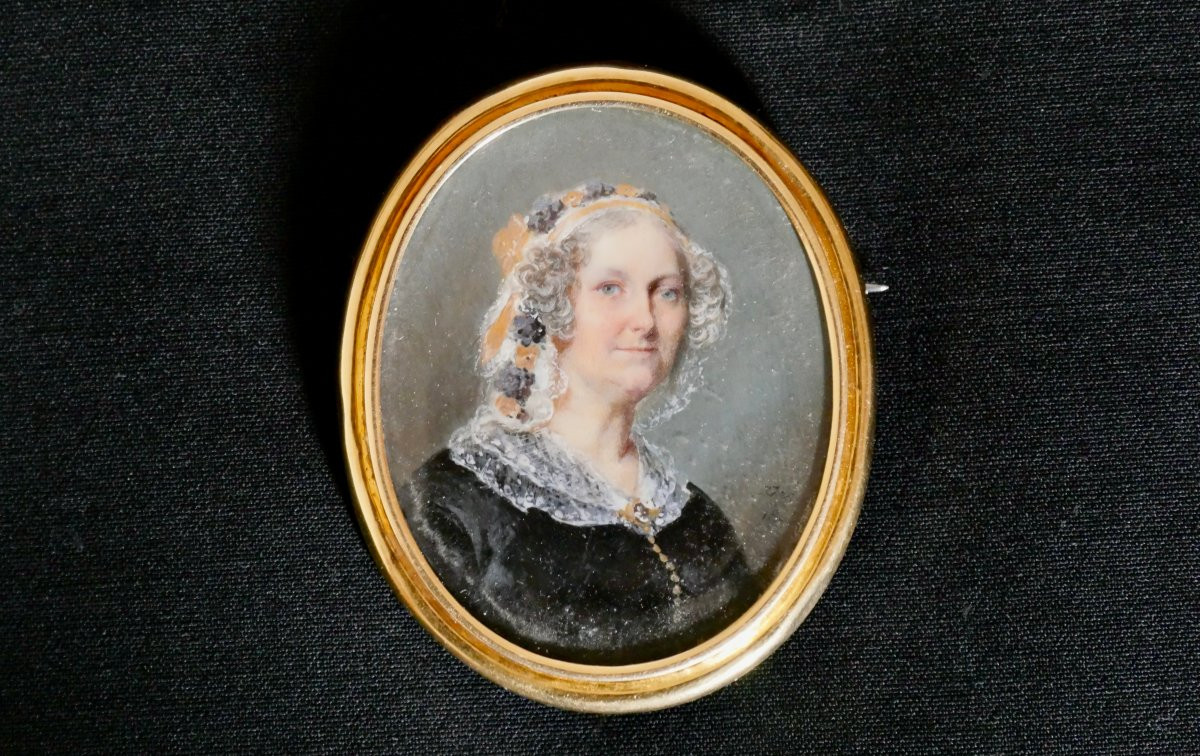 Jewel - Gold Brooch - Miniature-photo-4