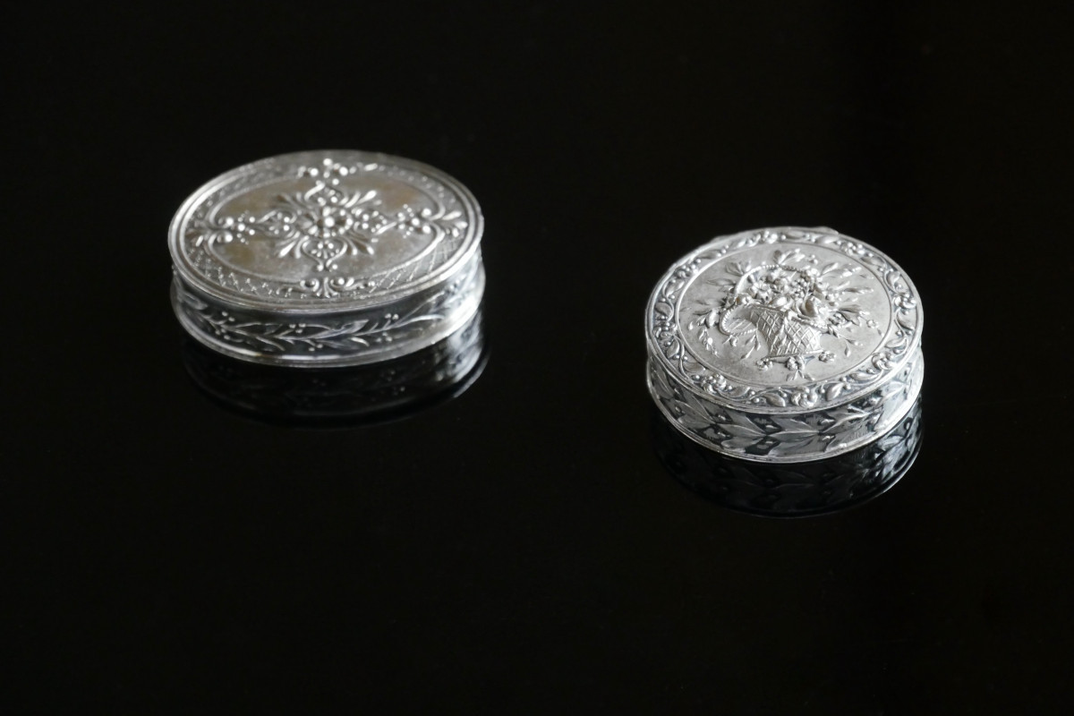 Pilulier - Boite - Écrin en argent