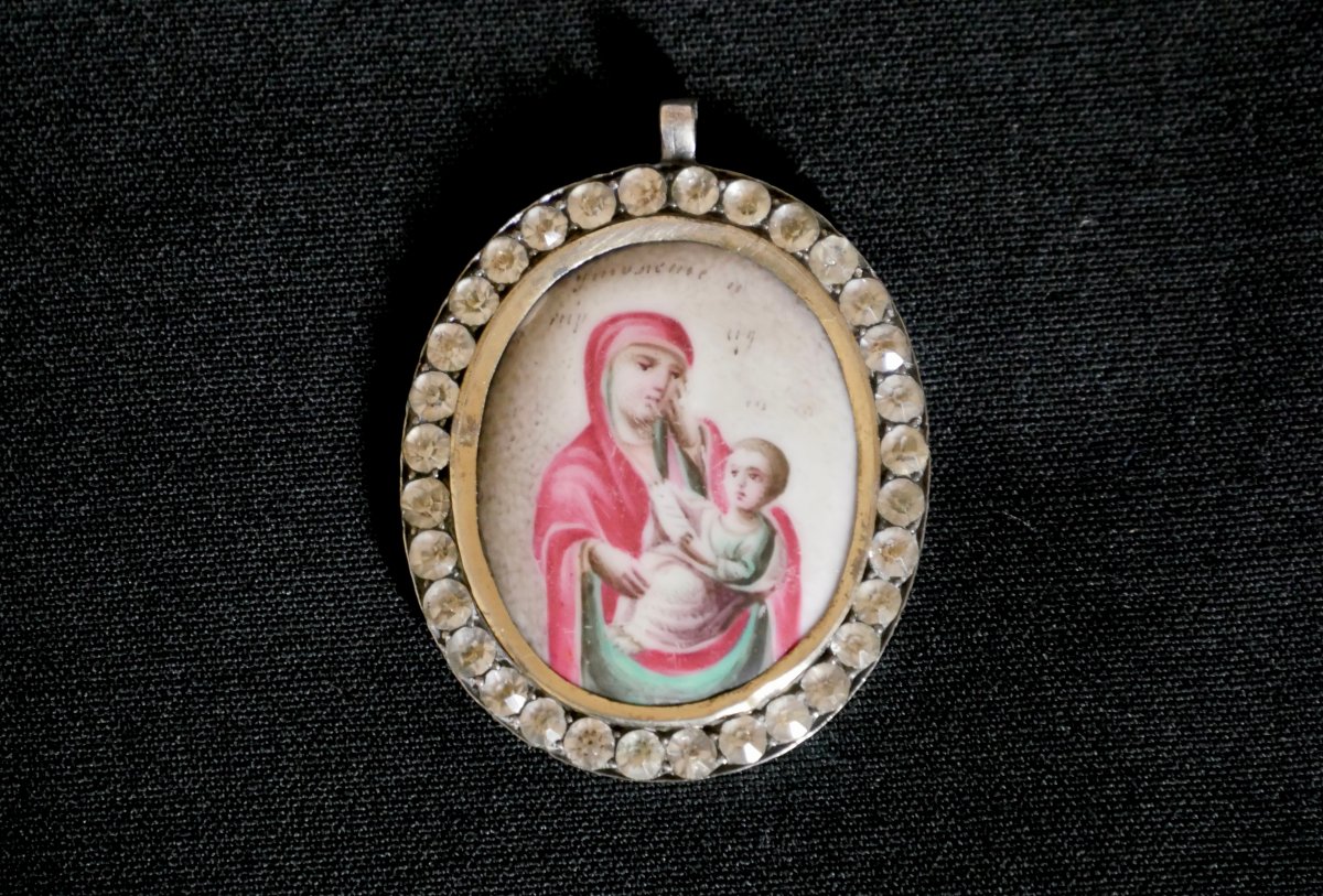 Russia – Jewelry – Enamel Pendant – Russian Art From Before 1917