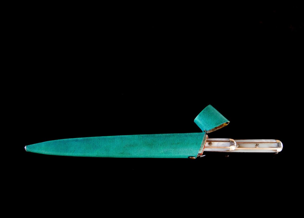 Two Travel Knives In A Shagreen Case-photo-1