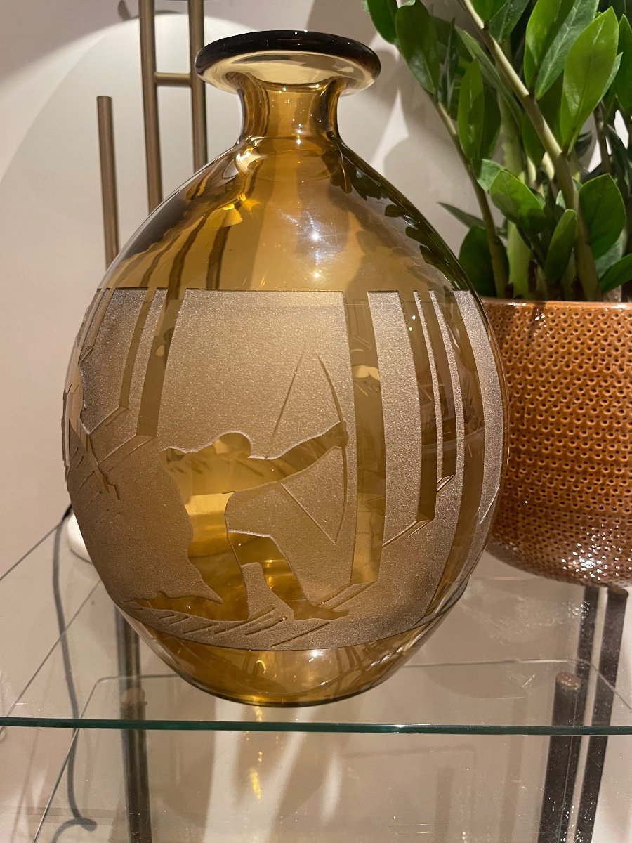Art Deco Vase Decorated With Archers And Antelopes Signed Berlys-photo-1