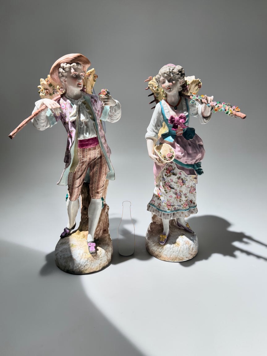 Important Pair Of Porcelain Vases
