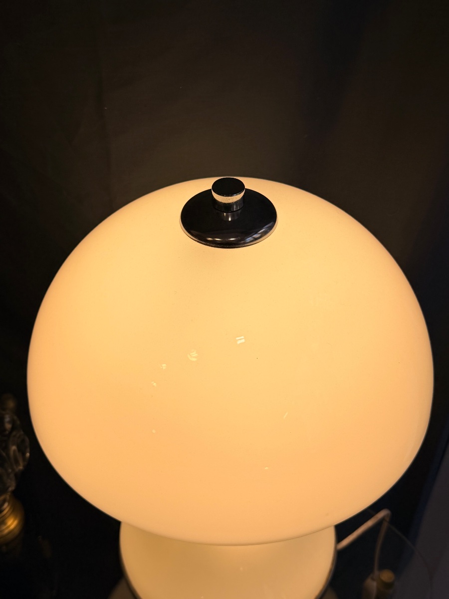 Italian-designed White Glass Lamp -photo-4