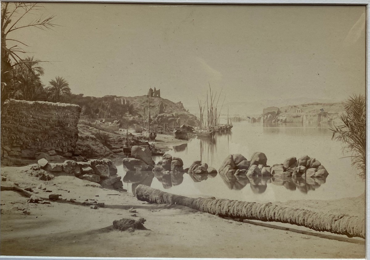 Port d'Assouan 1865 tirage albuminé