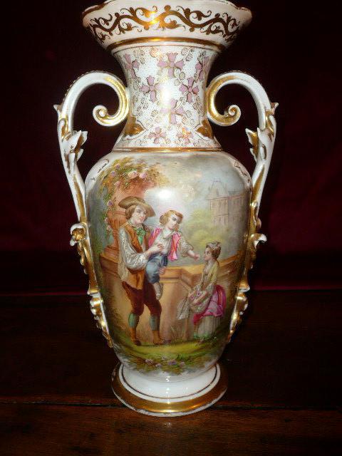 Vase En Porcelaine De Limoges d'époque Fin XIXème Siècle