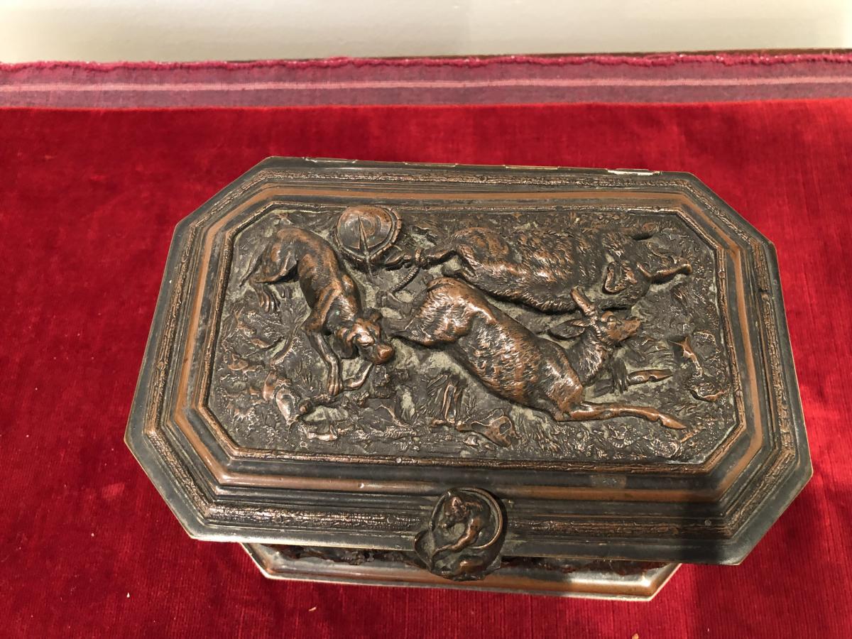 Copper Jewelry Box With Hunting Scene-photo-2